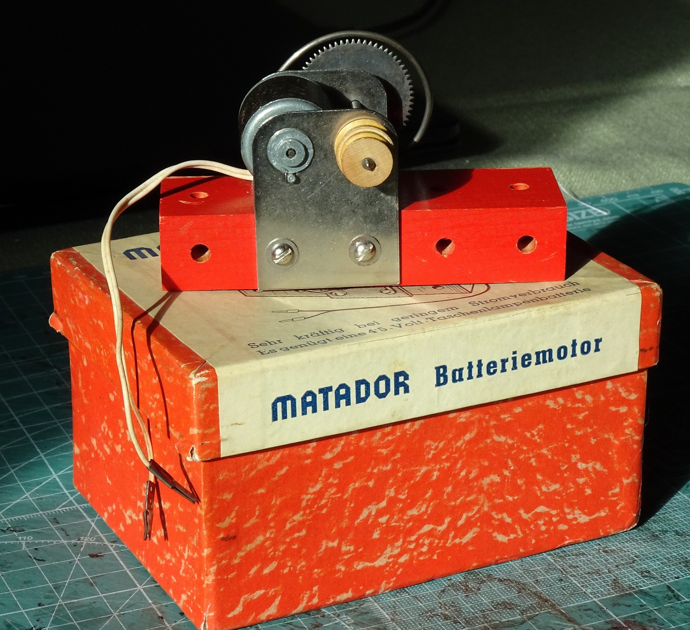 der erste 4,5V-Motor