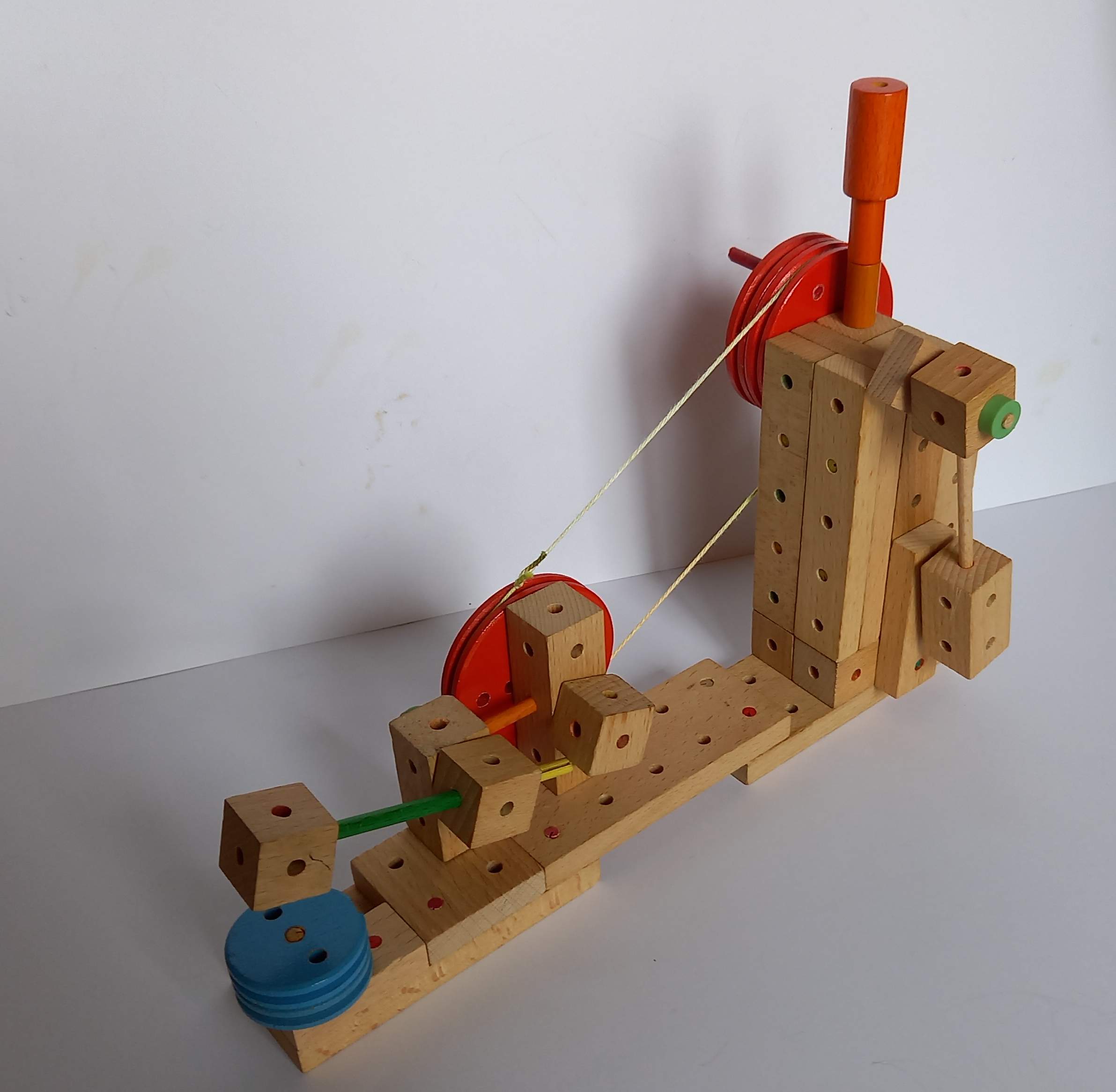 Matador 2 30s Vorlage 228 Dampfmaschine mit Hammerwerk b.jpg