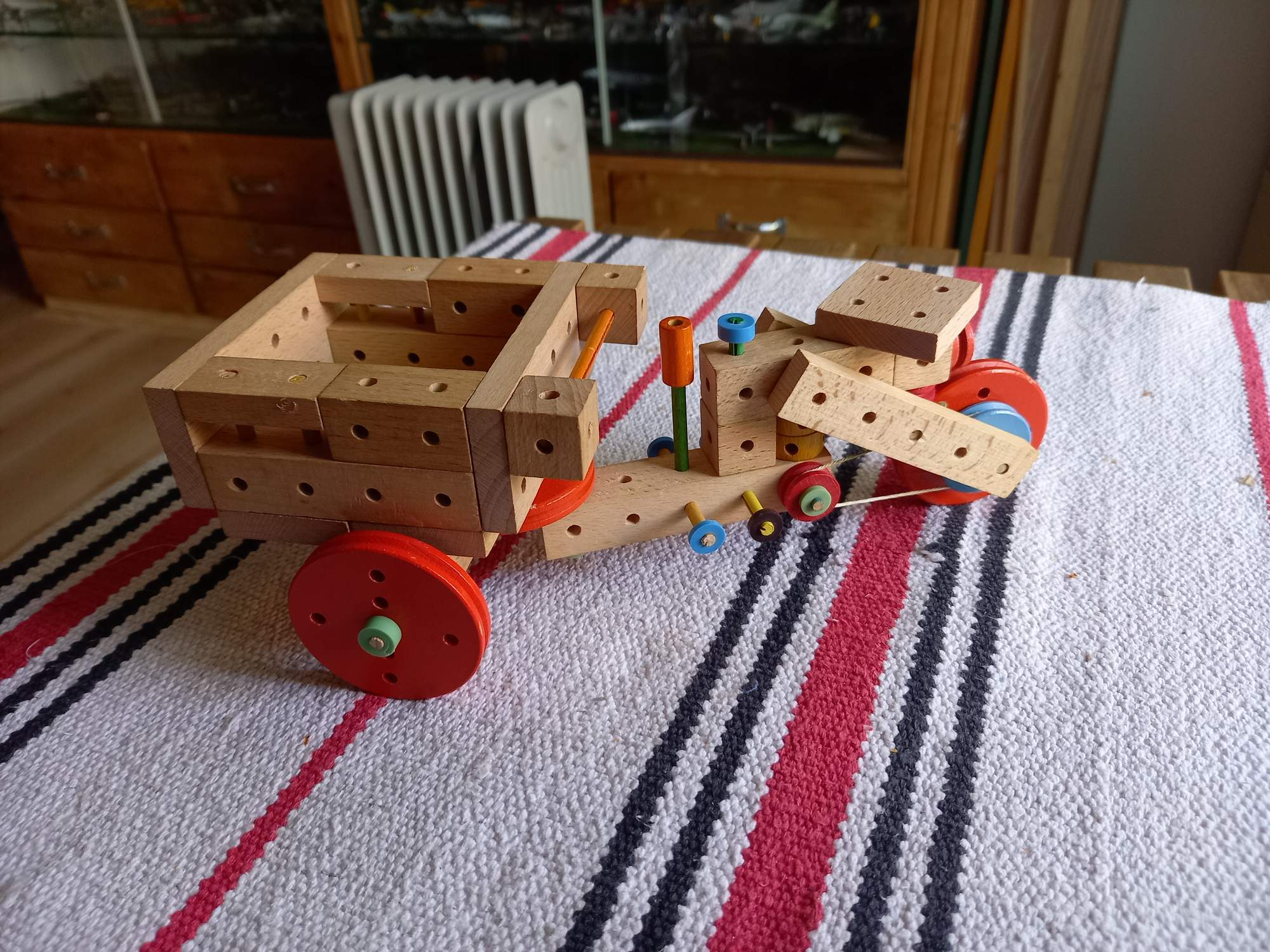 Matador 2 30s Vorlage 246 Dreirad-Auto a.jpg