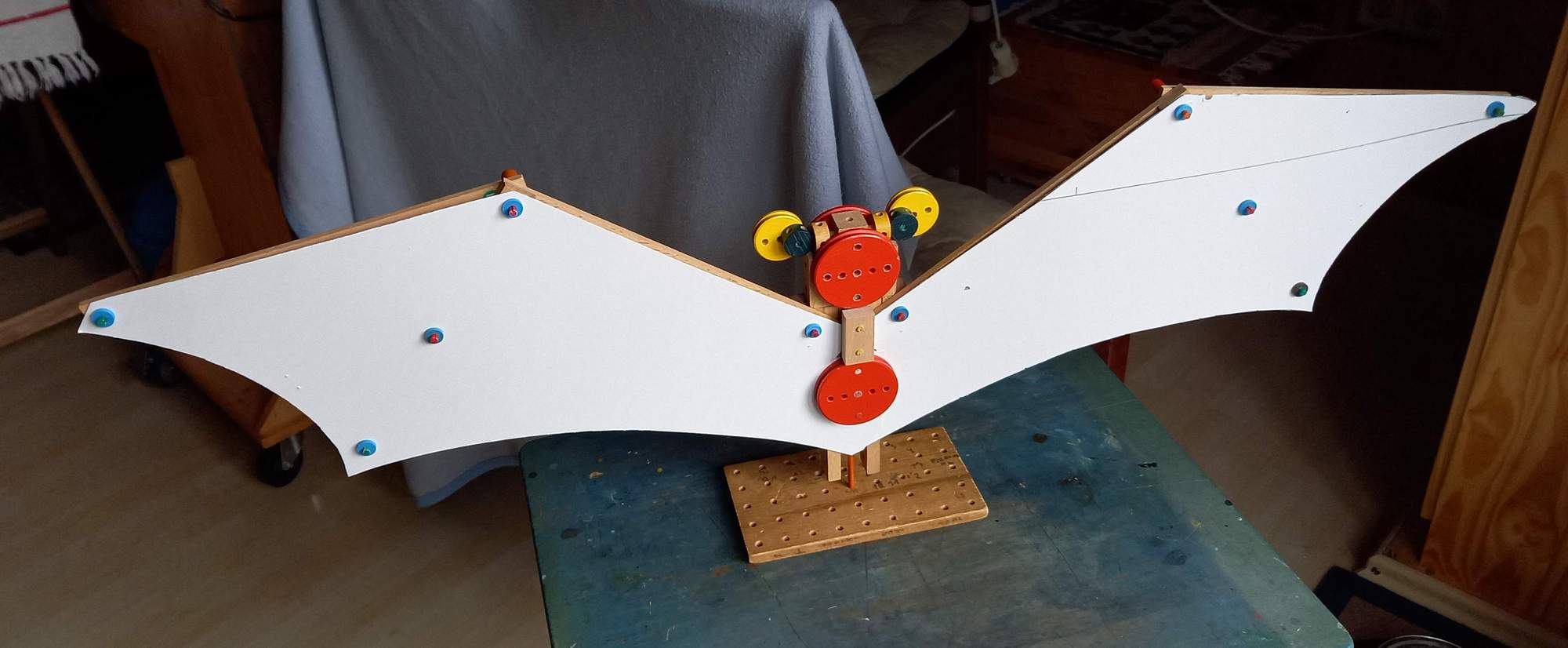 Matador 2 2000er 218 Fledermaus b.jpg