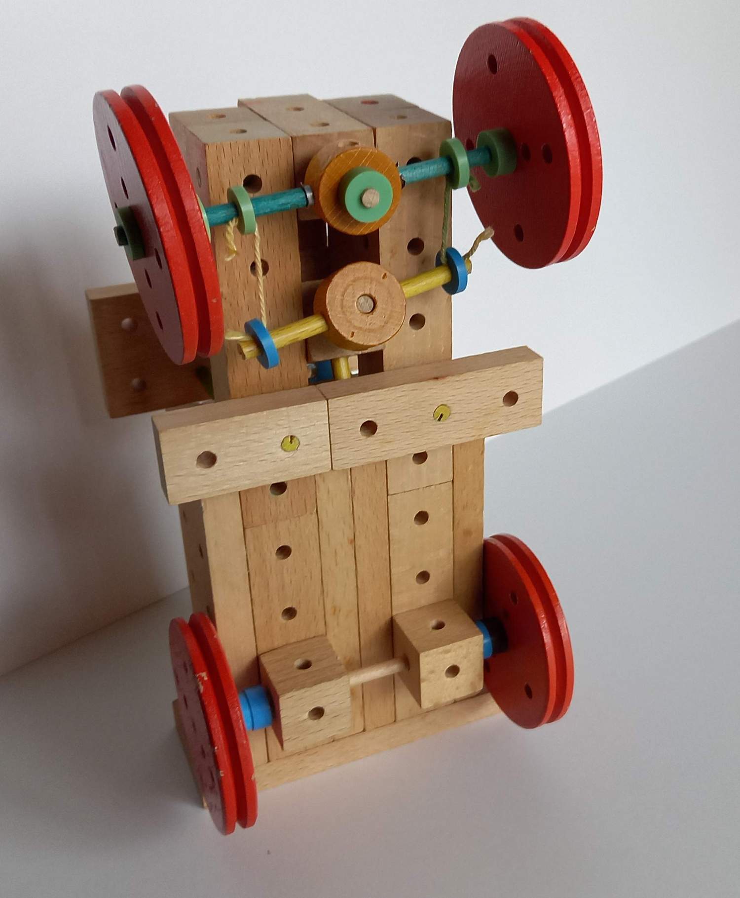 Matador 3 28 Vorlage 302 Automobil 1 e.jpg