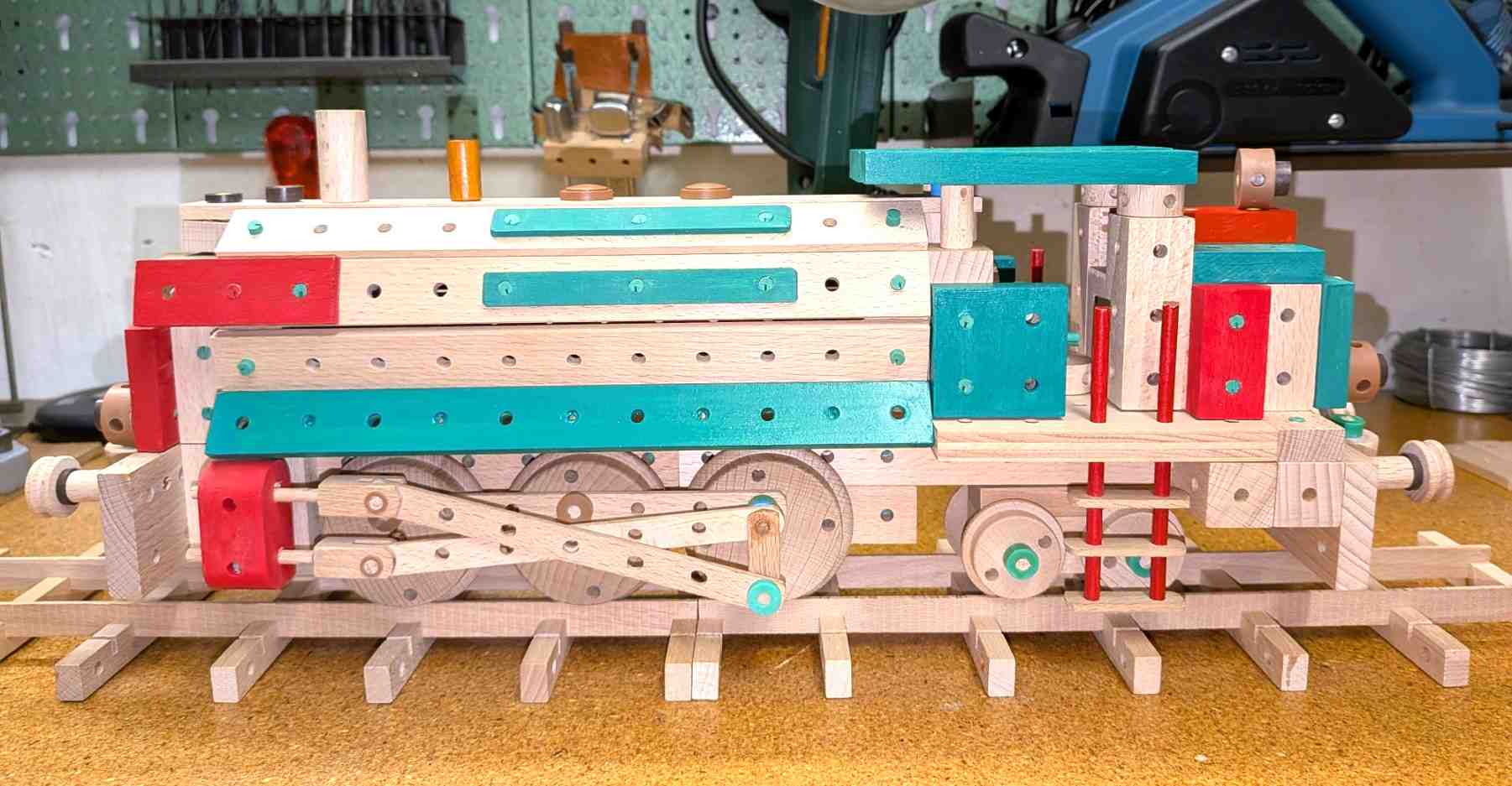 Tender-Lok I Ansicht seitlich links.JPG