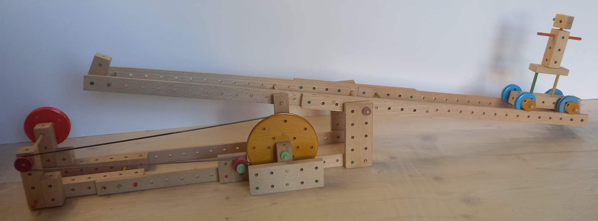 Matador 3 28 Vorlage 332 Spielzeug 4 b.jpg