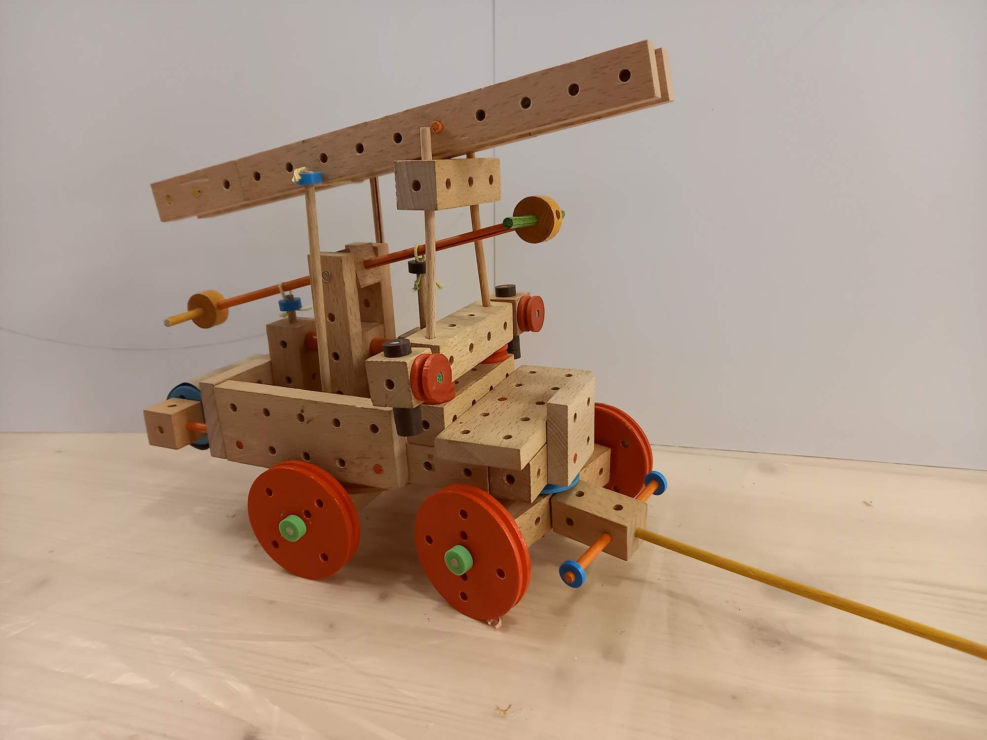 Matador 3 28 Vorlage 334 Feuerwehrwagenl b.jpg