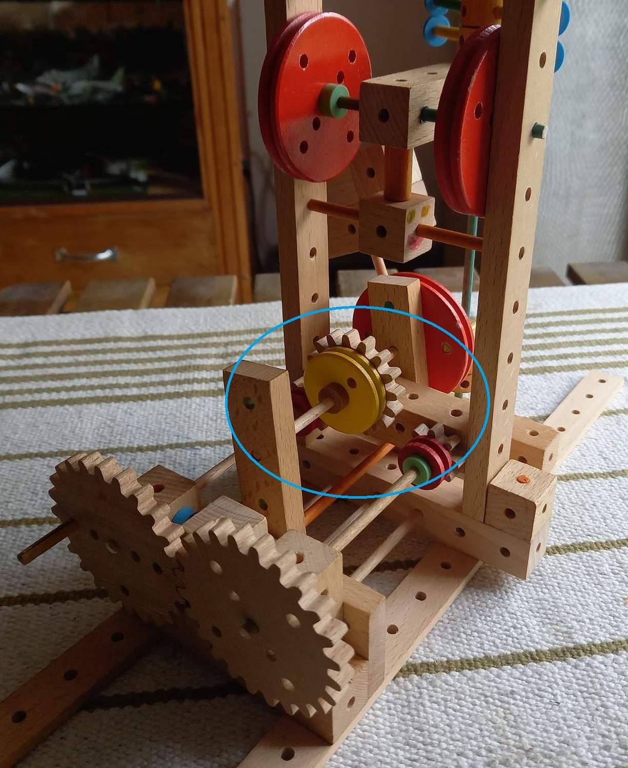 Matador 3+Z 30s Vorlage 4001 Schebeseilbahnanlage e.jpg