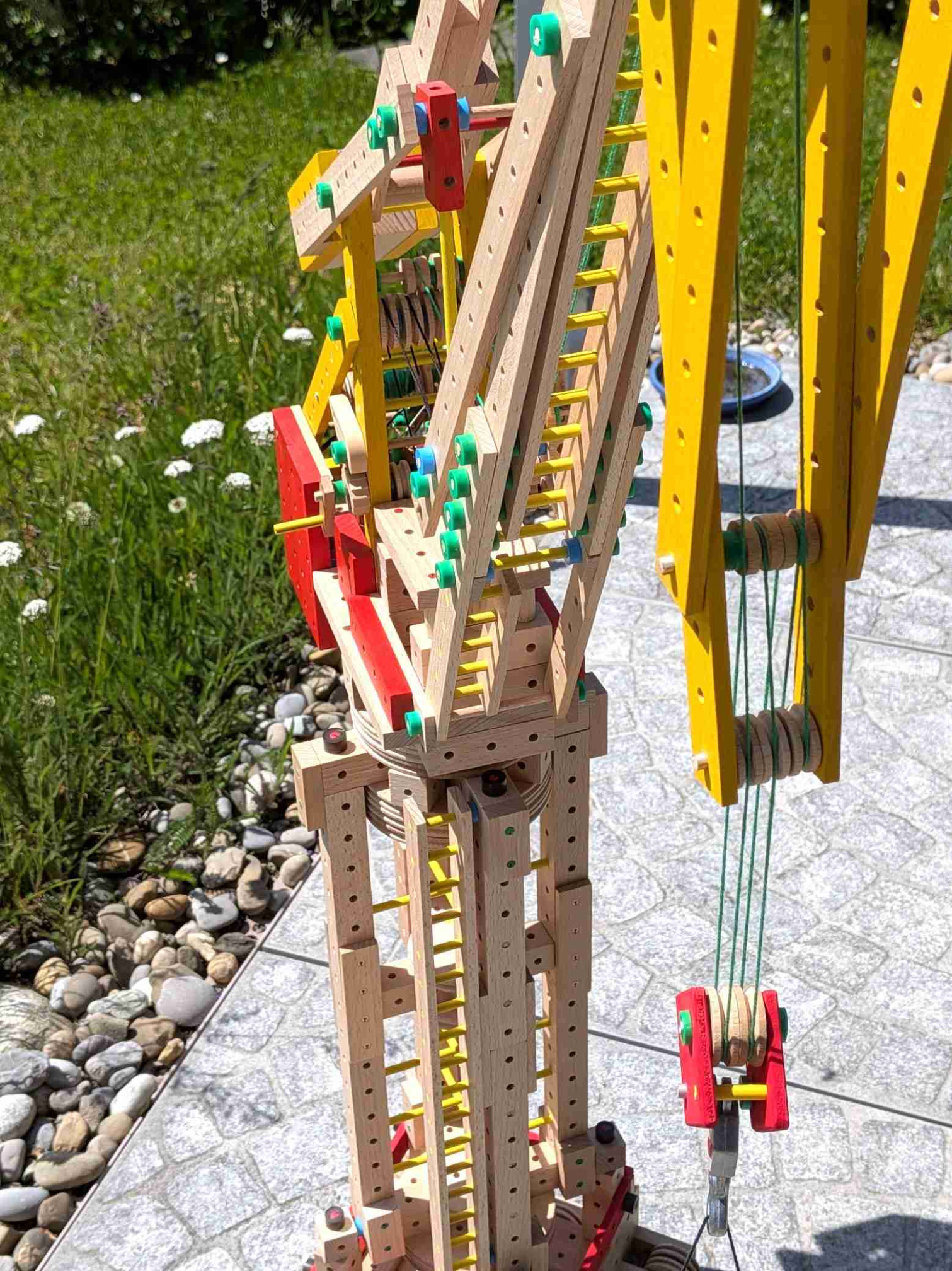 Detailansicht auf Führerhaus von oben.jpg